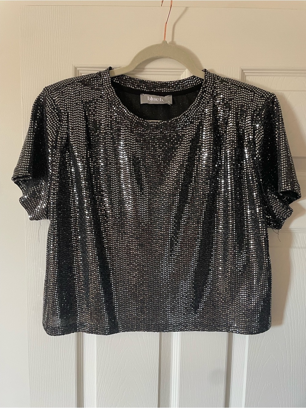 Black Sequin Short Sleeve Top